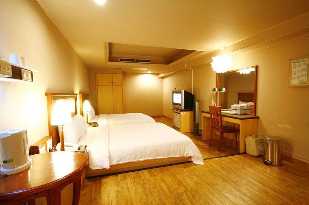 カインドネス ホテル員林 員林市 エクステリア 写真